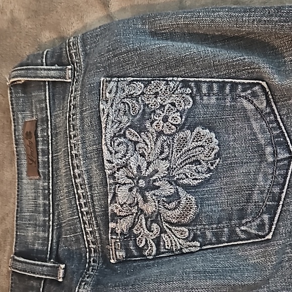 Lucky Brand jeans, size 10, great condition - Picture 4 of 5